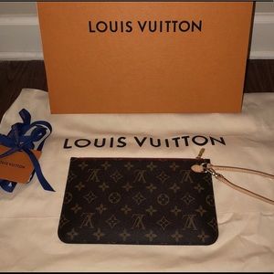 Authentic LOUIS VUITTON Neverfull Pochette
